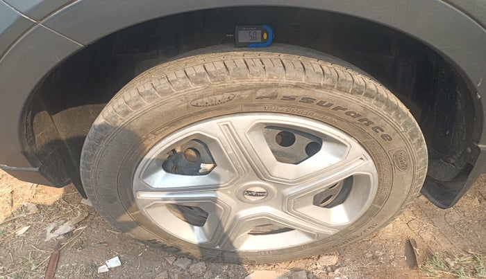 2021 Tata NEXON XZ PETROL, Petrol, Manual, 86,609 km, tyre