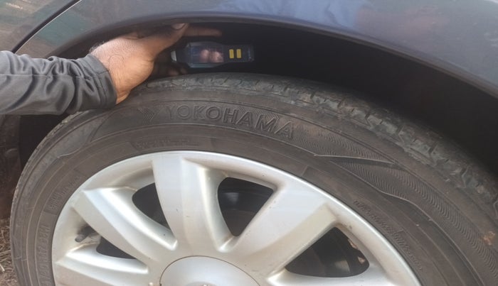 2011 Nissan Teana 250XV, Petrol, Automatic, 66,382 km, tyre