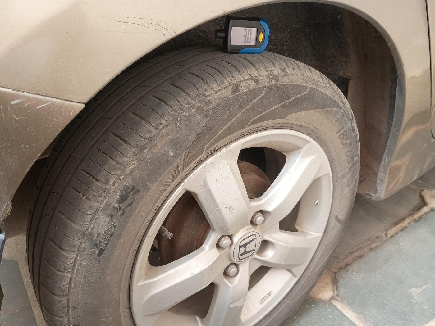 2011 Honda City 1.5L I-VTEC V MT, Petrol, Manual, 76,402 km, tyre