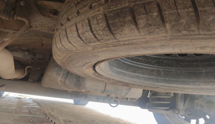 2022 MG HECTOR PLUS SELECT 2.0 DIESEL TURBO MT 7-STR, Diesel, Manual, 44,707 km, tyre