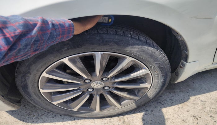 2022 Maruti Ciaz ALPHA  AT 1.5 SHVS PETROL, Petrol, Automatic, 39,804 km, tyre