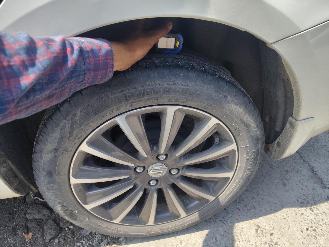 2022 Maruti Ciaz ALPHA  AT 1.5 SHVS PETROL, Petrol, Automatic, 39,804 km, tyre