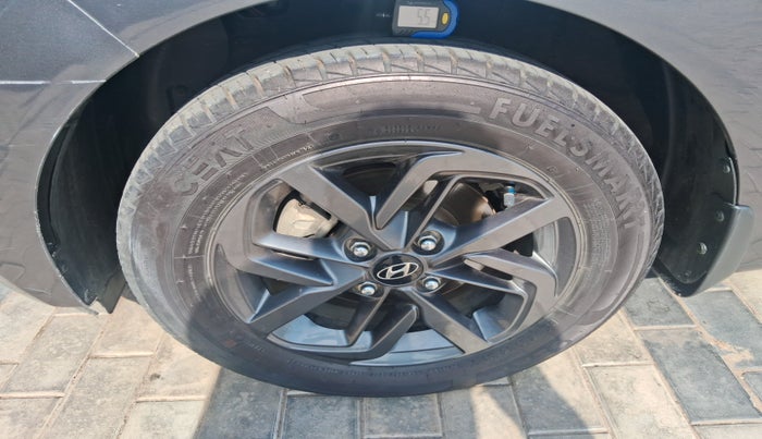 2021 Hyundai GRAND I10 NIOS SPORTZ 1.2 KAPPA VTVT, Petrol, Manual, 22,315 km, tyre