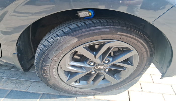 2021 Hyundai GRAND I10 NIOS SPORTZ 1.2 KAPPA VTVT, Petrol, Manual, 22,315 km, tyre