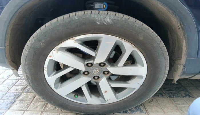 2021 Tata Safari XZA PLUS 6S, Diesel, Automatic, 72,956 km, tyre