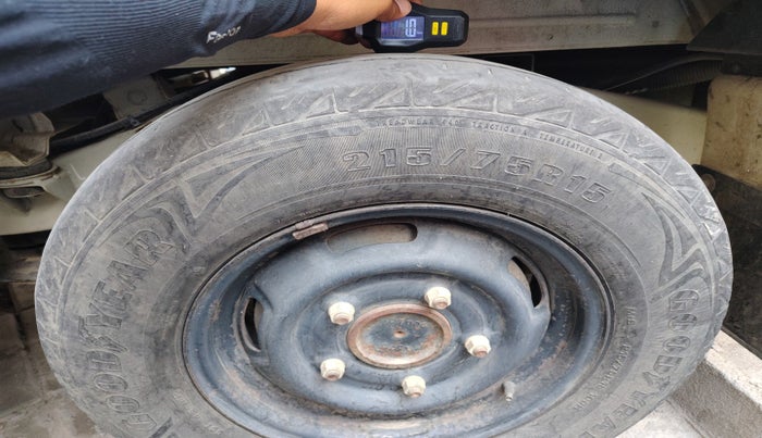 2022 Mahindra Bolero B6 (O), Diesel, Manual, 45,394 km, tyre