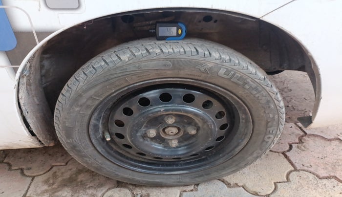 2016 Maruti Wagon R 1.0 VXI, Petrol, Manual, 39,676 km, tyre
