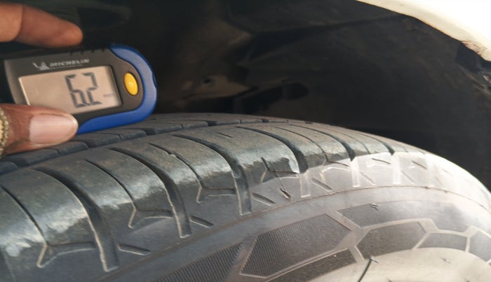 2016 Maruti Ertiga ZDI SHVS, Diesel, Manual, 1,16,861 km, tyre