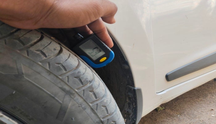 2018 Hyundai Xcent SX 1.2 CRDI (O), Diesel, Manual, 1,17,350 km, tyre