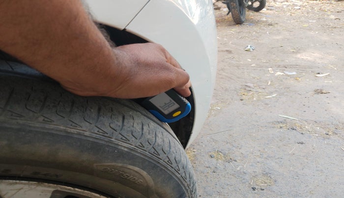 2018 Hyundai Xcent SX 1.2 CRDI (O), Diesel, Manual, 1,17,350 km, tyre