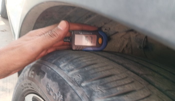 2021 KIA SONET HTX 1.0 IMT, Petrol, Manual, 23,194 km, tyre