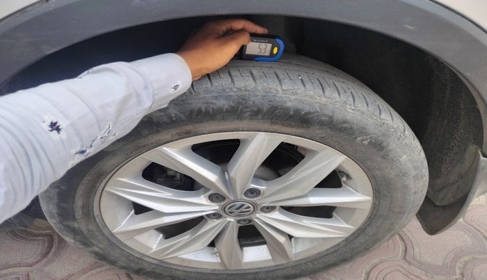 2017 Volkswagen TIGUAN HIGHLINE TDI AT, Diesel, Automatic, 22,154 km, tyre