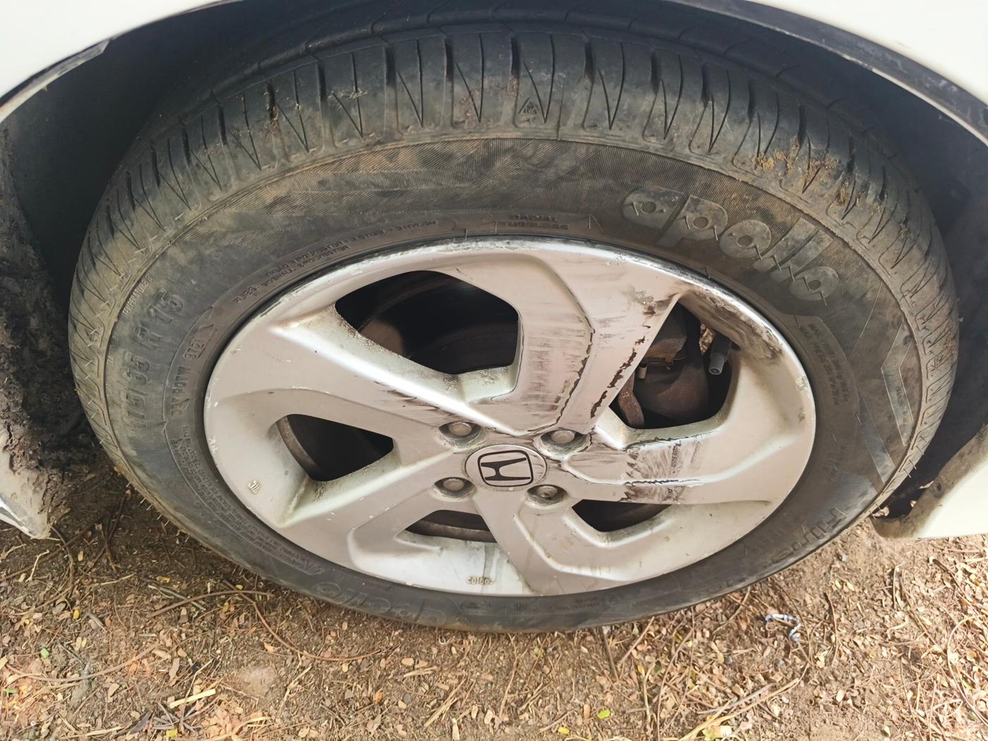 2014 Honda City 1.5L I-VTEC V MT, Petrol, Manual, 62,100 km, tyre