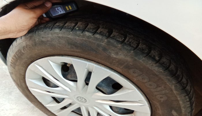 2021 Maruti Ertiga VXI CNG, Petrol, Manual, 80,107 km, tyre