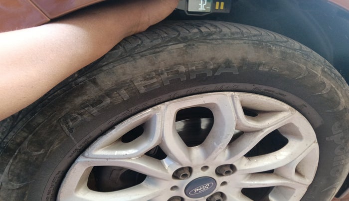 2018 Ford Ecosport TITANIUM + 1.5L DIESEL, Diesel, Manual, 44,752 km, tyre