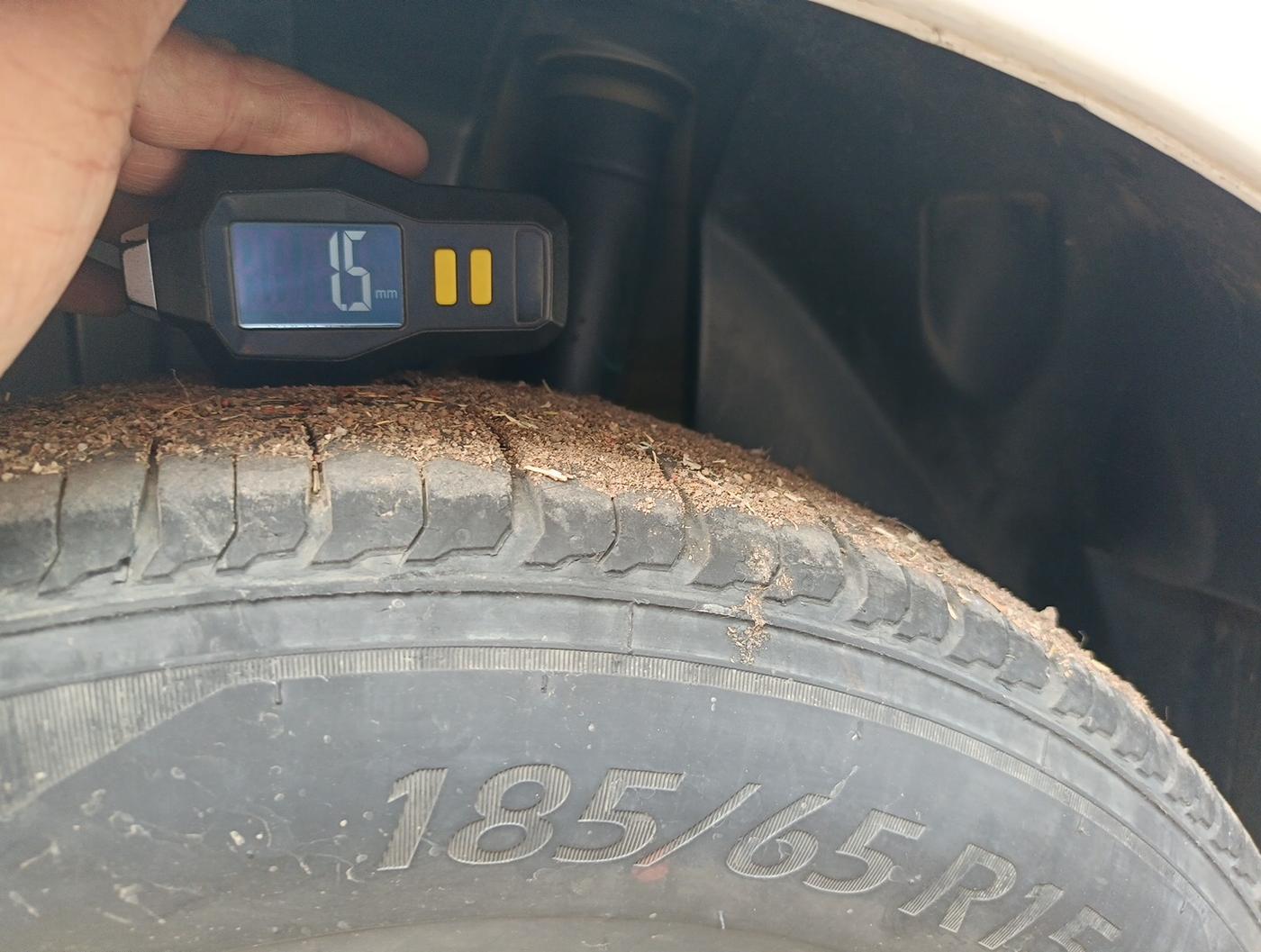 2021 Maruti Dzire ZXI, Petrol, Manual, 79,247 km, tyre