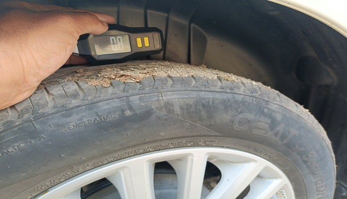 2021 Maruti Dzire ZXI, Petrol, Manual, 79,247 km, tyre