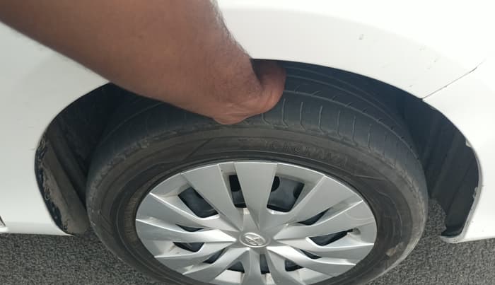 2018 Toyota YARIS G MT, Petrol, Manual, 51,400 km, tyre