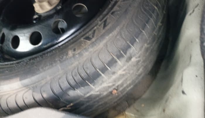 2018 Toyota YARIS G MT, Petrol, Manual, 51,400 km, tyre