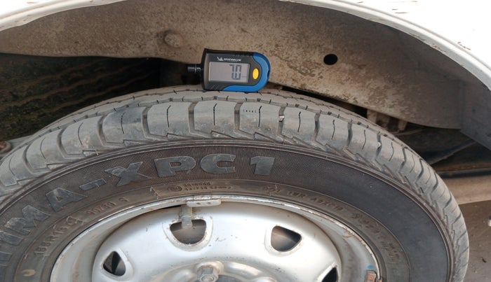 2015 Maruti Eeco 5 STR WITH A/C+HTR, Petrol, Manual, 93,346 km, tyre