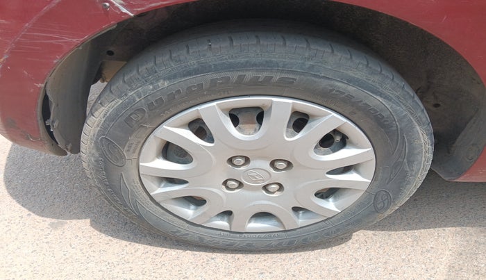 2011 Hyundai i20 MAGNA 1.4 CRDI, Diesel, Manual, 2,21,104 km, tyre