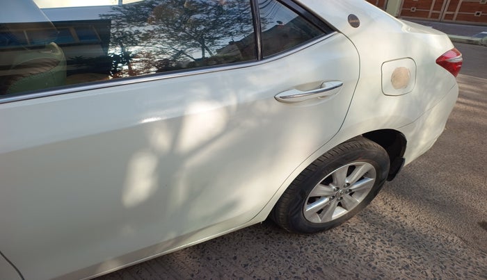 2015 Toyota Corolla Altis G DIESEL, Diesel, Manual, 60,673 km, tyre
