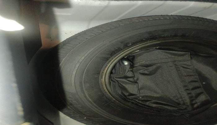 2025 Tata ALTROZ XZA + SUNROOF, Petrol, Automatic, 4,698 km, tyre