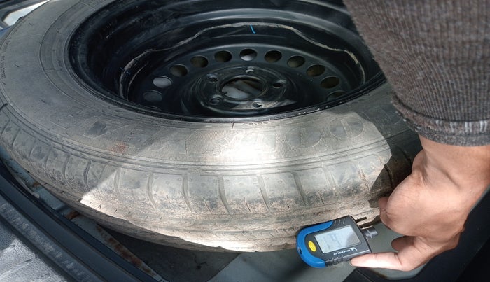 2016 Hyundai Creta E PLUS 1.4 DIESEL, Diesel, Manual, 1,10,075 km, tyre