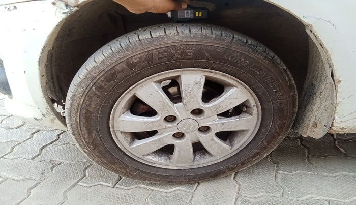 2013 Maruti Swift Dzire VDI, Diesel, Manual, 1,39,885 km, tyre