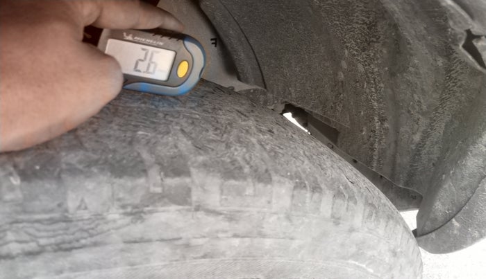 2017 Toyota Fortuner 2.8 4X2 AT, Diesel, Automatic, 93,544 km, tyre