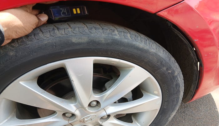 2013 Hyundai Verna FLUIDIC 1.6 VTVT SX, Petrol, Manual, 1,37,752 km, tyre