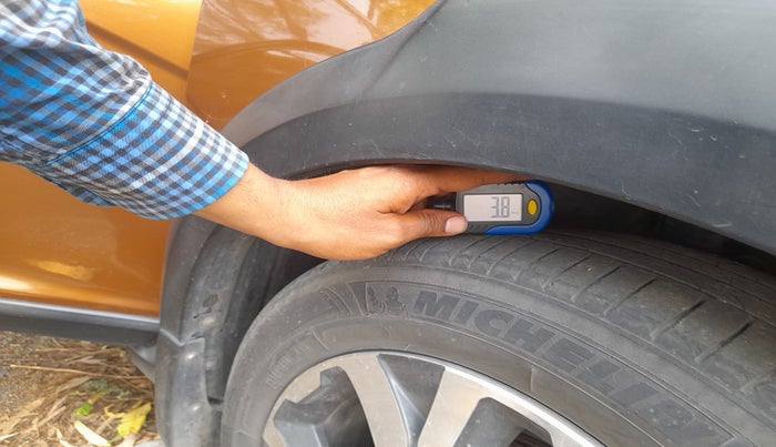 2017 Honda WR-V 1.2L I-VTEC VX MT, Petrol, Manual, 85,217 km, tyre