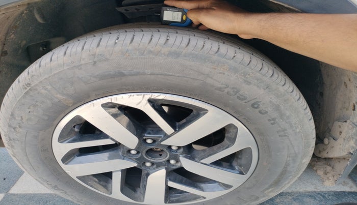 2023 Tata Harrier XZ PLUS 2.0L, Diesel, Manual, 31,878 km, tyre