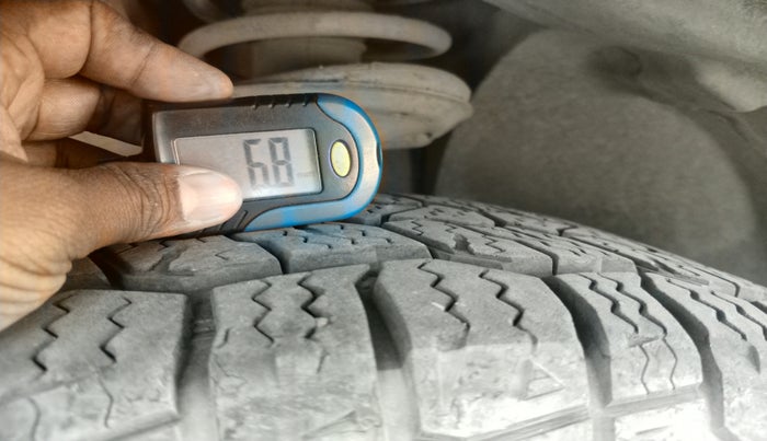 2016 Renault Duster 110 PS RXZ 4X2 AMT DIESEL, Diesel, Automatic, 1,32,887 km, tyre