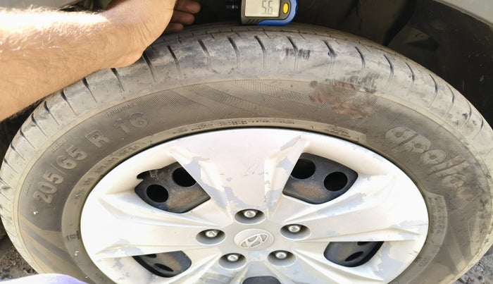 2016 Hyundai Creta S 1.4 DIESEL, Diesel, Manual, 94,000 km, tyre