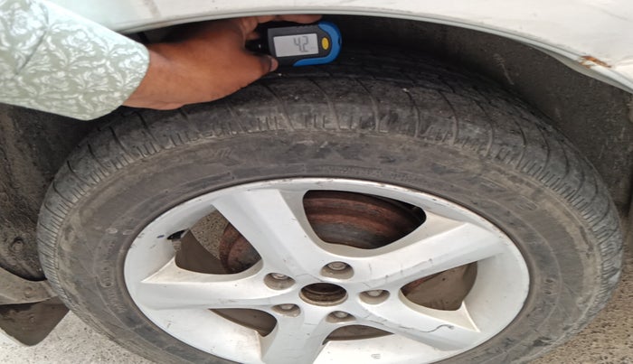 2007 Maruti SX4 ZXI, Petrol, Manual, 78,544 km, tyre