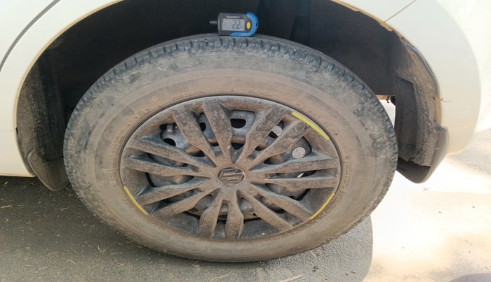 2019 Maruti Swift VXI, Petrol, Manual, 19,421 km, tyre