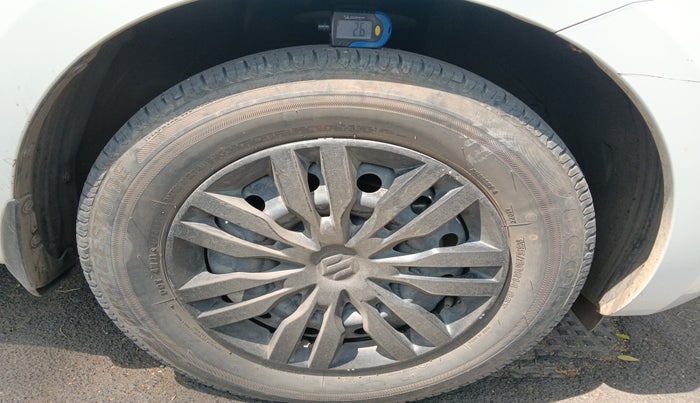 2019 Maruti Swift VXI, Petrol, Manual, 19,421 km, tyre