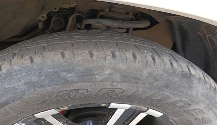 2013 Toyota Fortuner 3.0 4X2 AT, Diesel, Automatic, 1,49,321 km, tyre