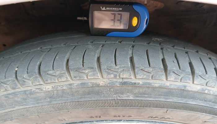 2017 Hyundai Grand i10 SPORTZ (O) AT 1.2 KAPPA VTVT, Petrol, Automatic, 94,000 km, tyre