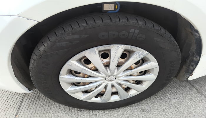 2016 Maruti Swift Dzire TOUR DIESEL, Diesel, Manual, 1,84,318 km, tyre