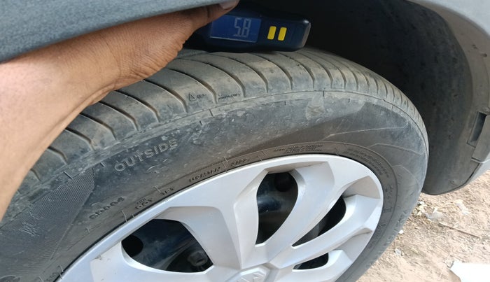 2022 MG ASTOR STYLE EX 1.5 MT, Petrol, Manual, 21,575 km, tyre