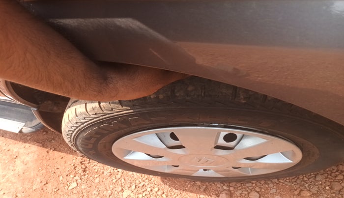 2023 Maruti Eeco 5 STR AC, Petrol, Manual, 27,021 km, tyre