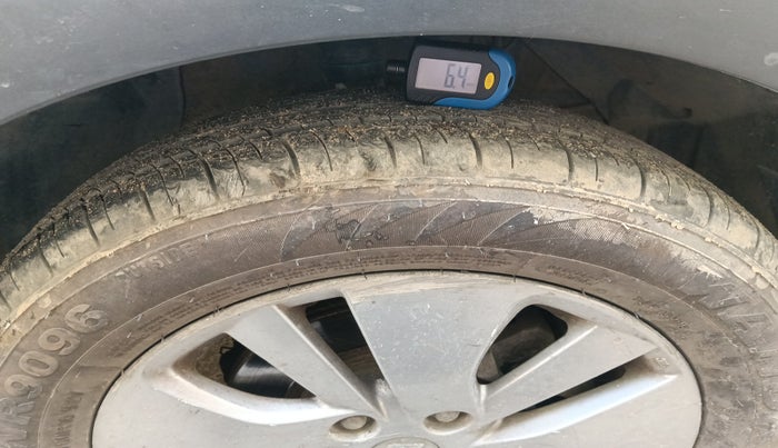 2016 Maruti S Cross ALPHA 1.3, Diesel, Manual, 1,62,275 km, tyre