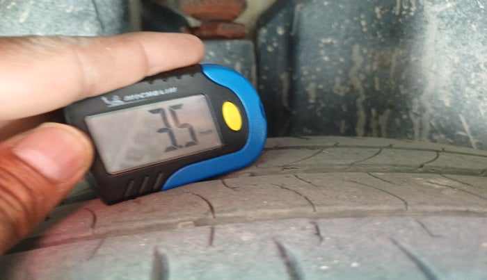 2017 Skoda Rapid STYLE 1.5 TDI AT, Diesel, Automatic, 1,33,435 km, tyre