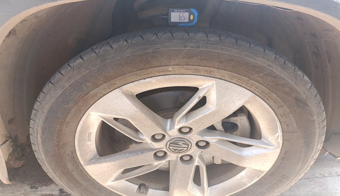 2021 MG HECTOR SUPER 1.5 PETROL, Petrol, Manual, 83,724 km, tyre