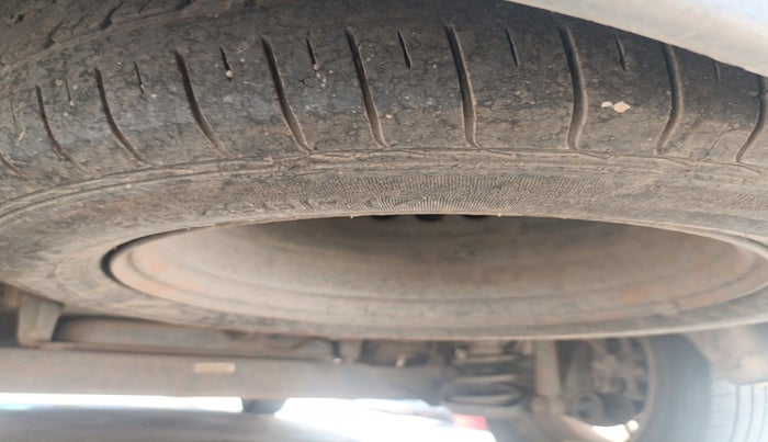 2021 MG HECTOR SUPER 1.5 PETROL, Petrol, Manual, 83,724 km, tyre