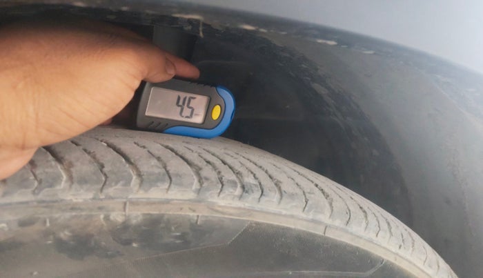 2021 Nissan MAGNITE XV MT, Petrol, Manual, 24,725 km, tyre