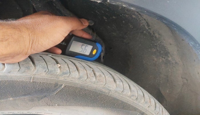 2021 Nissan MAGNITE XV MT, Petrol, Manual, 24,725 km, tyre