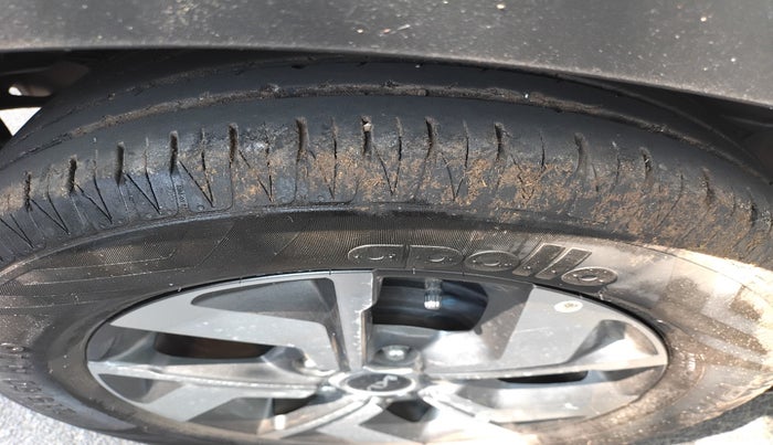 2023 KIA SONET HTX 1.0 IMT, Petrol, Manual, 19,148 km, tyre